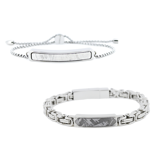 ステンレス製の人気アイテム「ムオニオナルスタ隕石ブレスレット」再登場いたしました